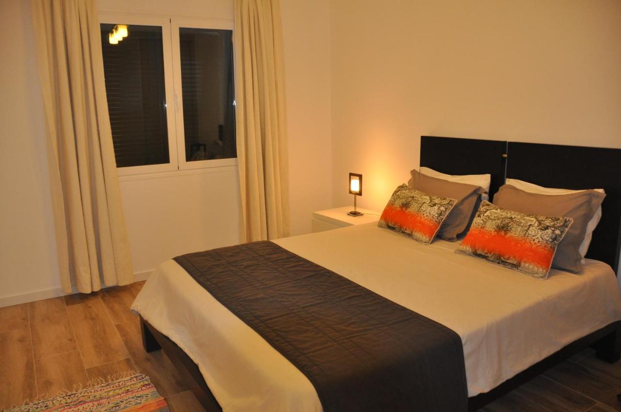 Villa Casas Do Largo Dos Milagres à Machico  Extérieur photo